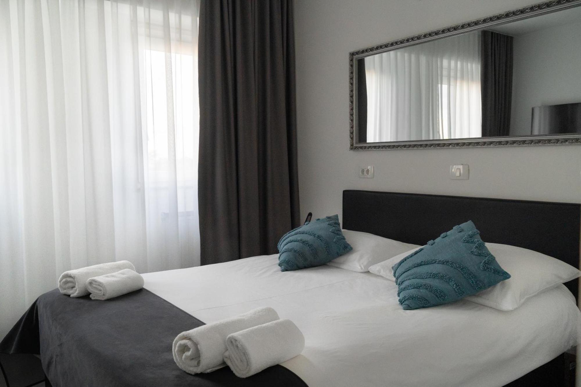 Hotel Prunk Sezana Exterior photo